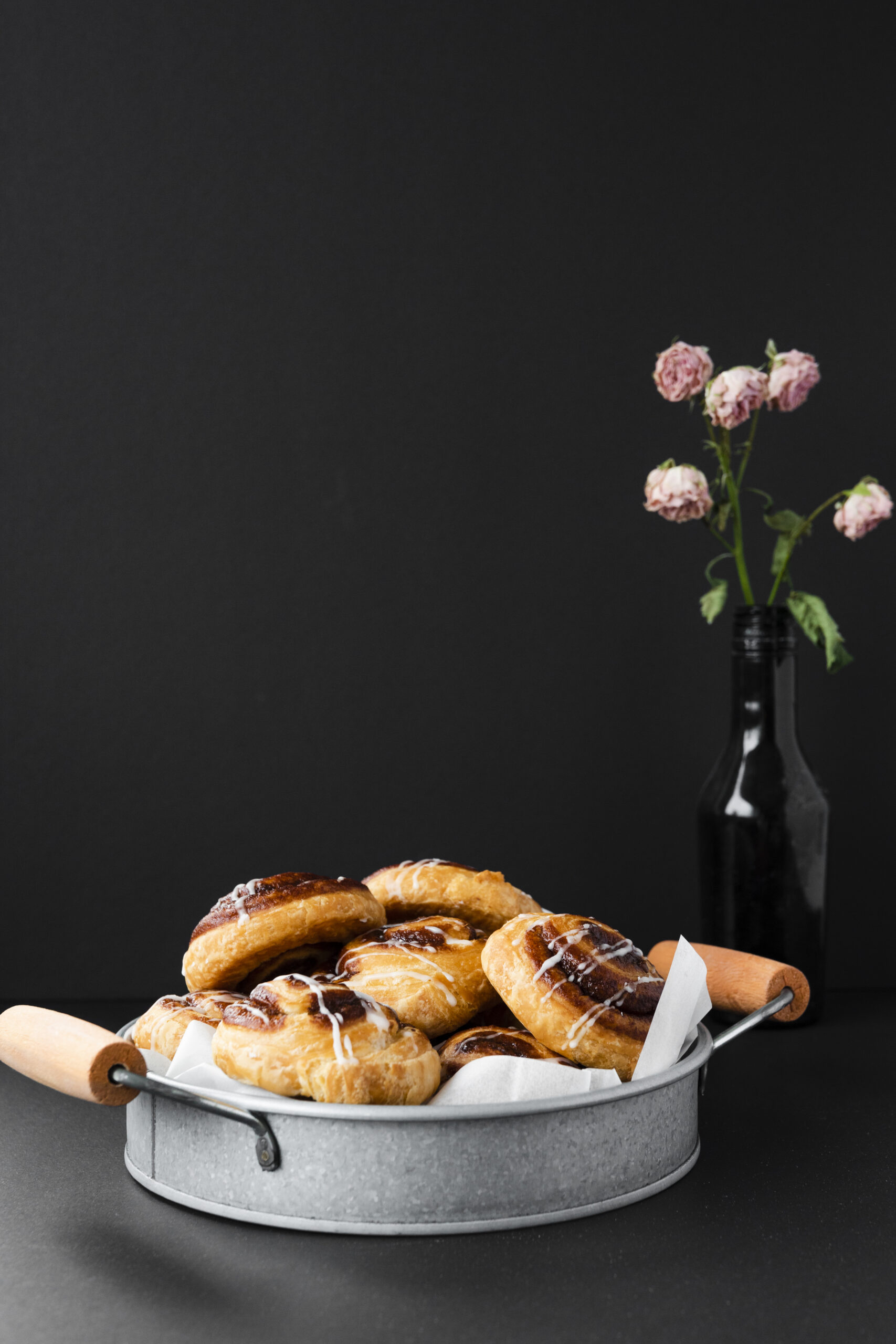 delicious-pastries-tray-with-flowers